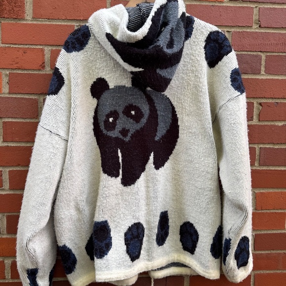 Tejidos Ruminahui wool panda bear hooded zip up sweater w/ pockets- L - Picture 3 of 3
